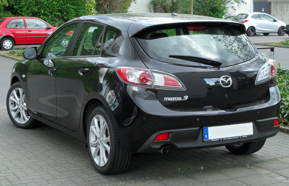 Mazda 3 II Hatchback (BL) 2.0 DISI (151 Hp)